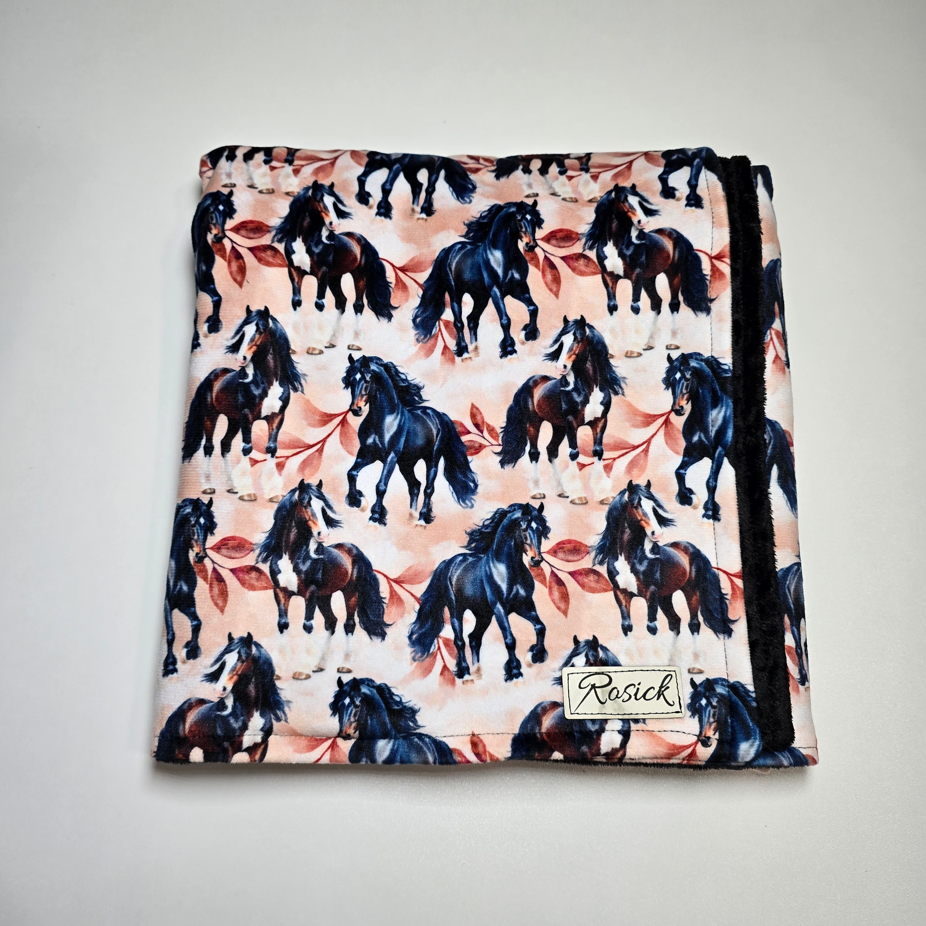 Cheval noir
